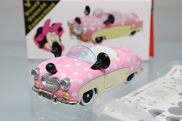 ミニカーショップ ケンボックス ディズニートミカ ミニーの