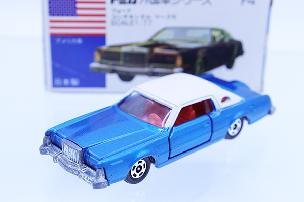 ミニカーショップ ケンボックス トミカ 青箱☆F4☆フォード