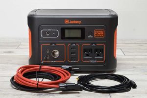 suaoki S270 レビュー】小さくてもソーラー充電ができる災害用特化型