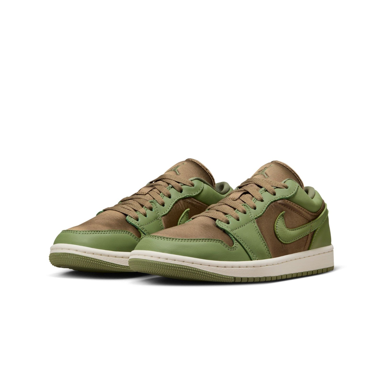 Nike Air Jordan 1 Low SE Women's Shoes FB9893-300 – Kick Theory