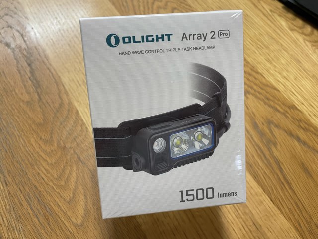 OLIGHT(オーライト) Array 2 Pro ヘッドライト 圧倒的赤色LEDの威力を