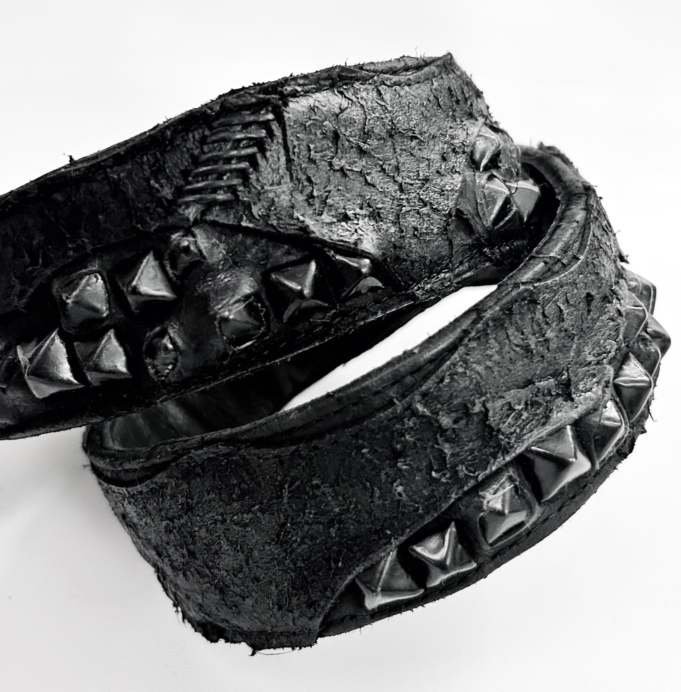 KMRii ケムリ 2402-BT10 BT-Rhino 01 – KMRii OFFICIAL ONLINE STORE