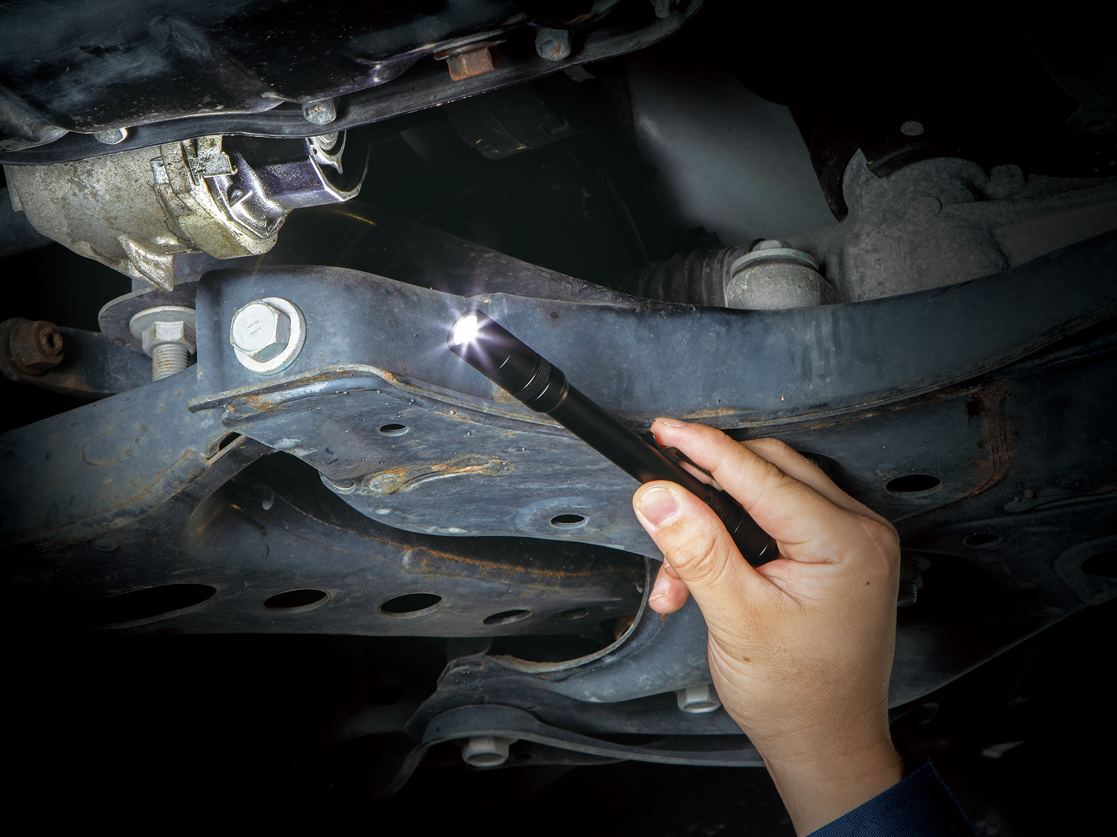 充電式LEDペンライト | KTCツールオフィシャルサイト