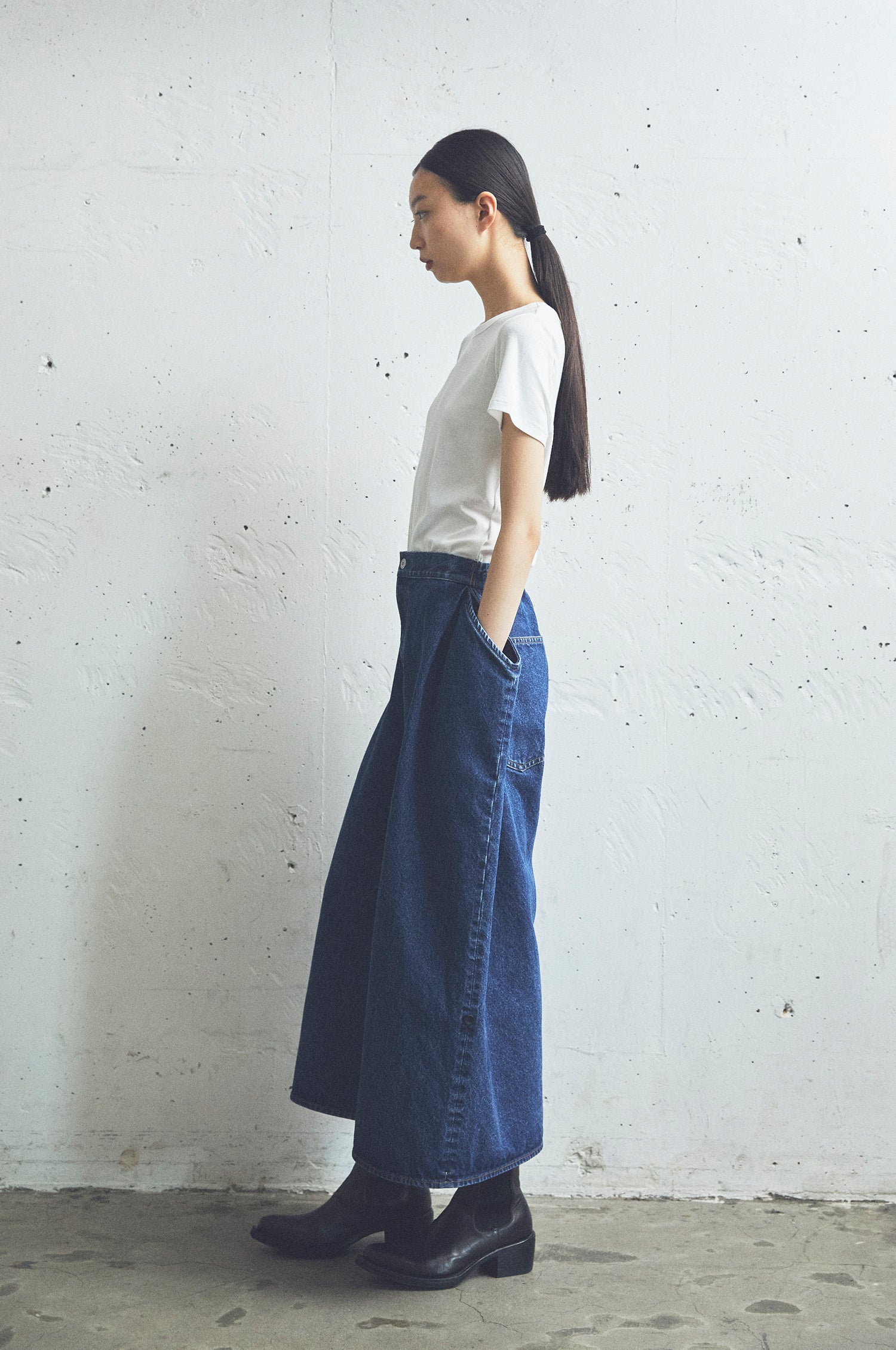 KURO | ペーパーフォールディングデニムパンツ