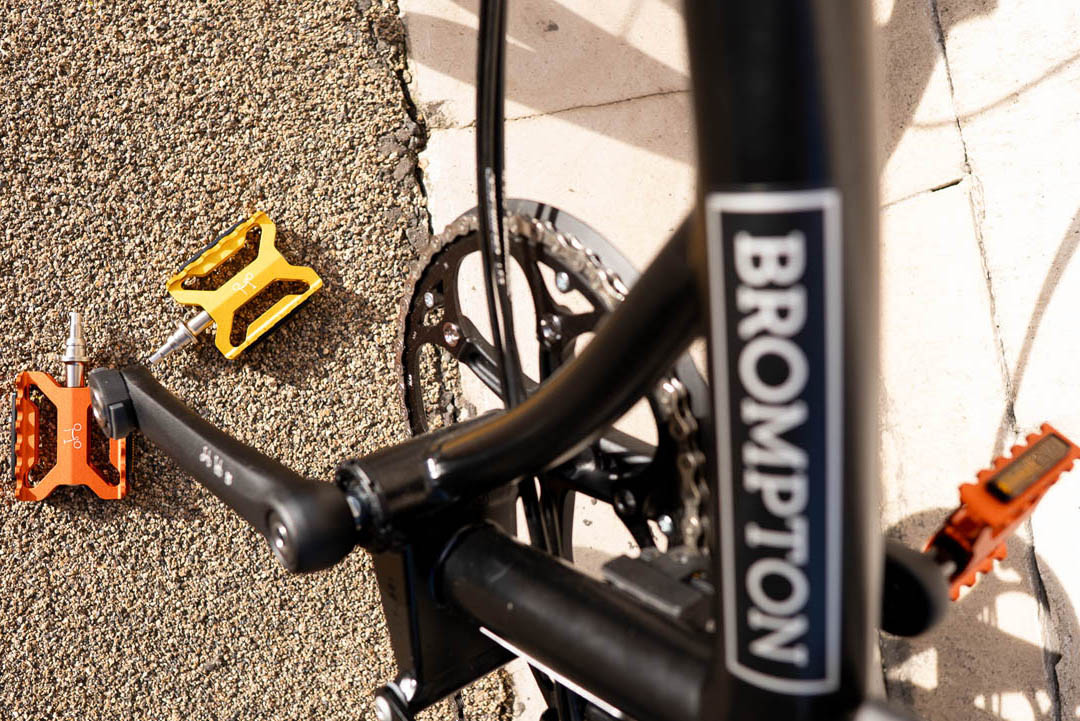 新登場】ブロンプトンカラーペダル - LIFE with BICYCLE Daikanyama