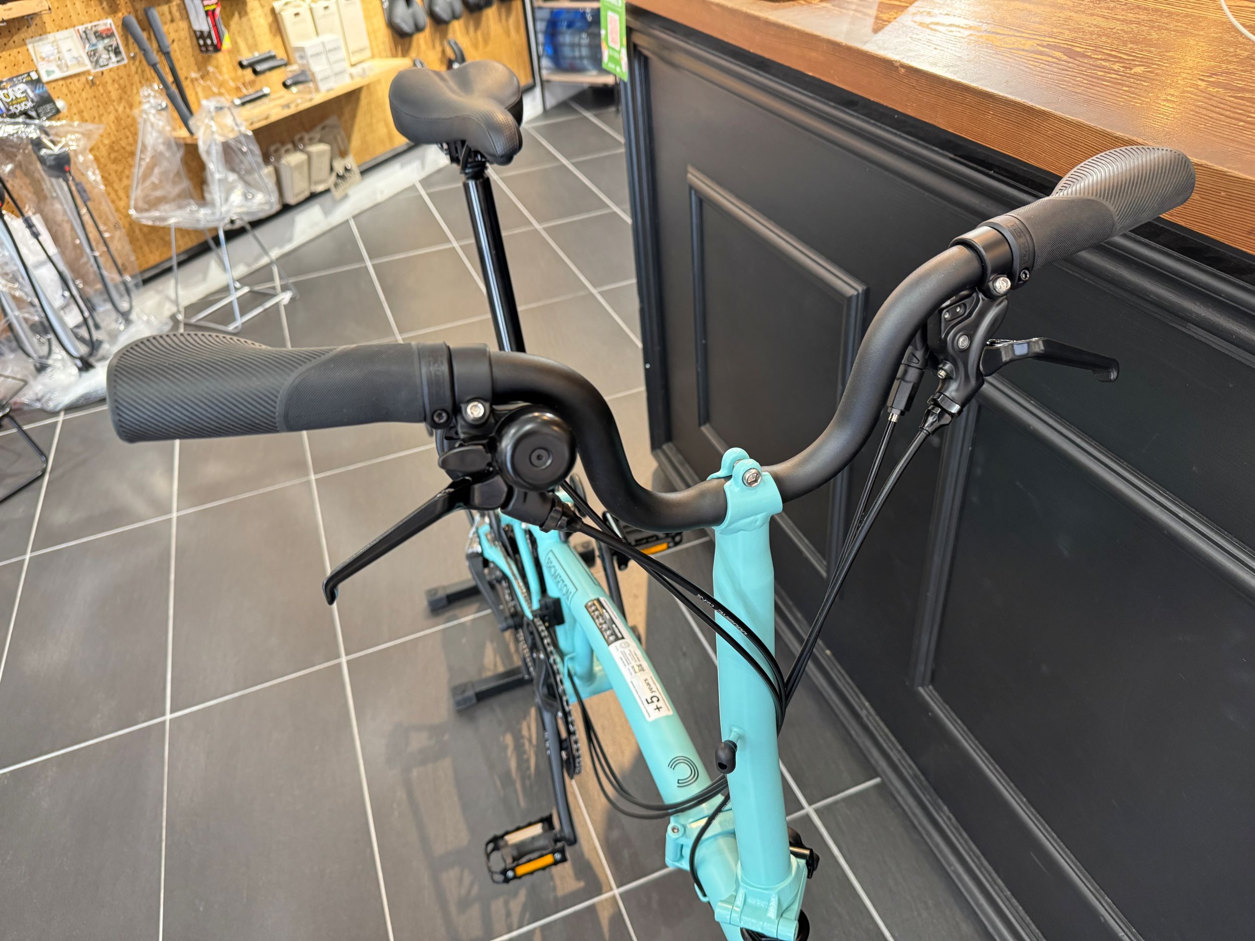 新色登場！Brompton 純正 Ergonomic Grips - LIFE with BICYCLE Daikanyama