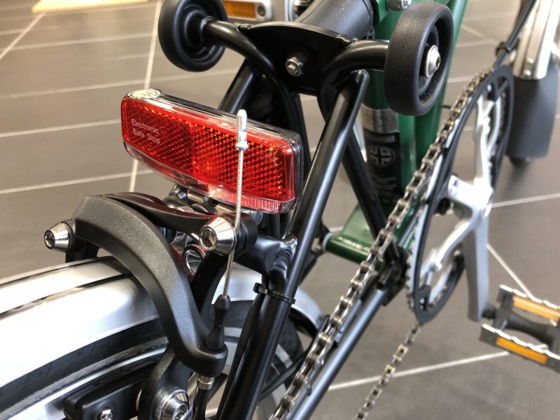 BROMPTON専用設計ハブダイナモホイールセット - LIFE with BICYCLE