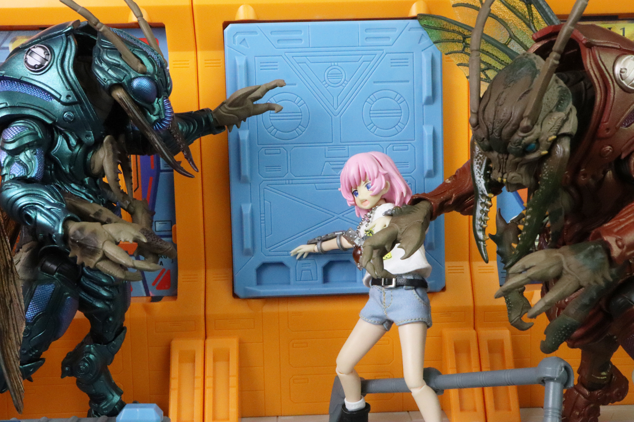 Four Horsemen Studios Cosmic Legions Sphexxian Block Commander