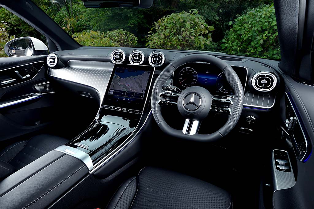 メルセデスの新たな王道モデル“GLC”を徹底比較！「GLC350e 4マチック