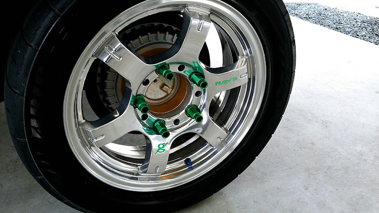 ジムニーのレインボーオート・アルフィンドラム・ガンコート・軽量