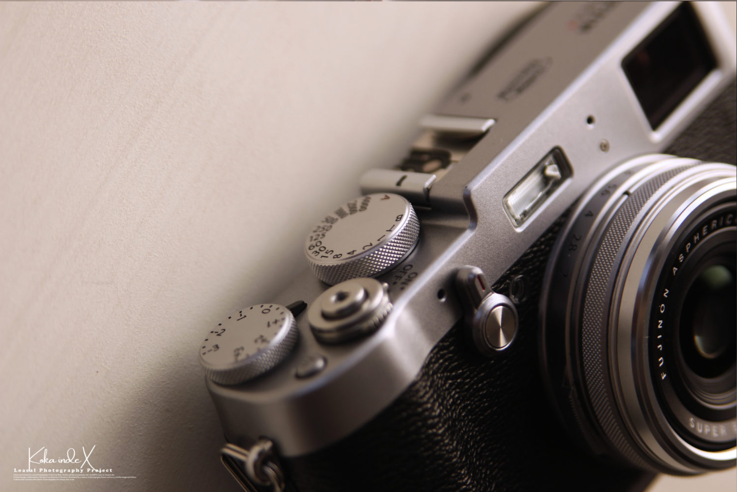 比較】手軽にFujifilm X100シリーズを楽しむなら、X100Tをおすすめする