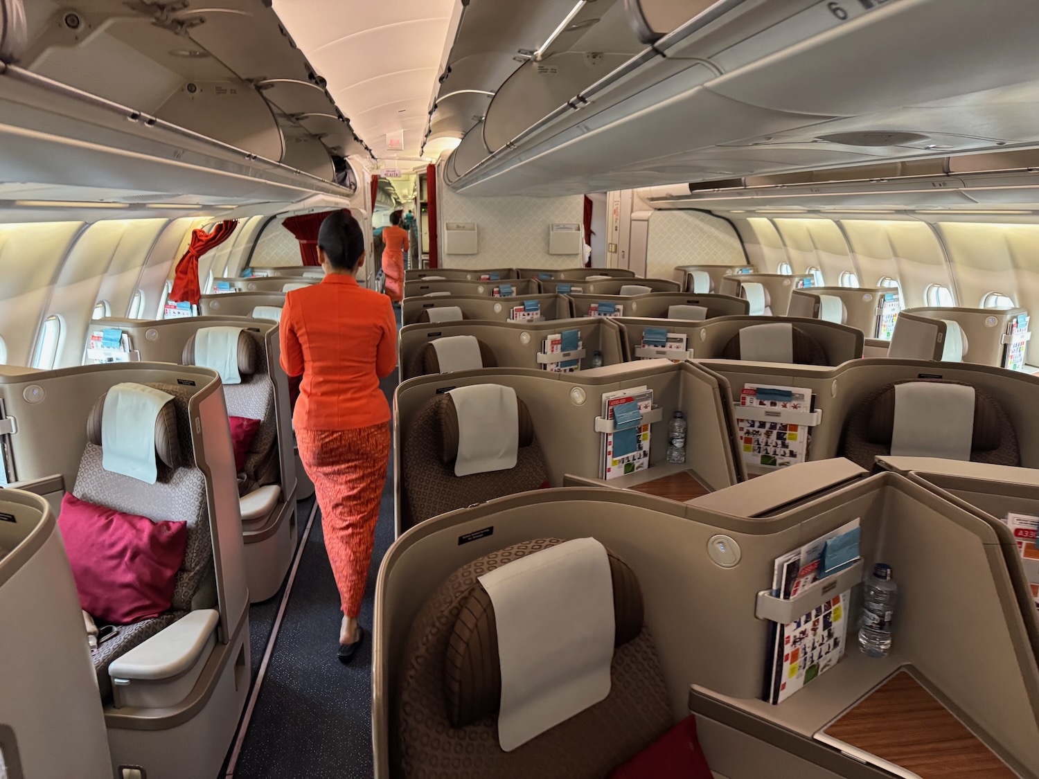 Review: Garuda Indonesia A330-300 Business Class - Live and Let's Fly