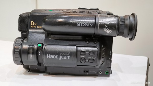1990/平成2/SONY/CCD-TR75/Handycam/ハンディカム/8ミリビデオ