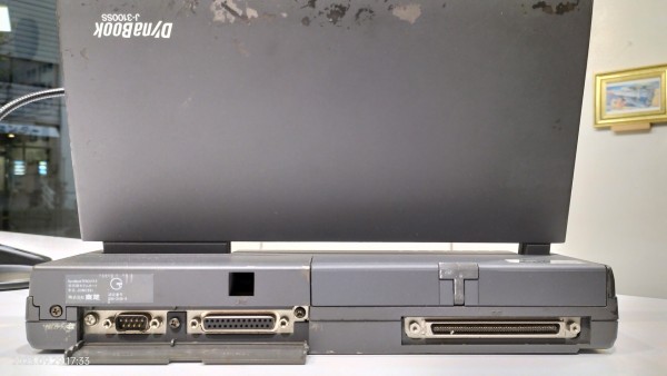 1989/平成1/TOSHIBA/DynaBook/J-3100SS 001モデル/初代ダイナブック