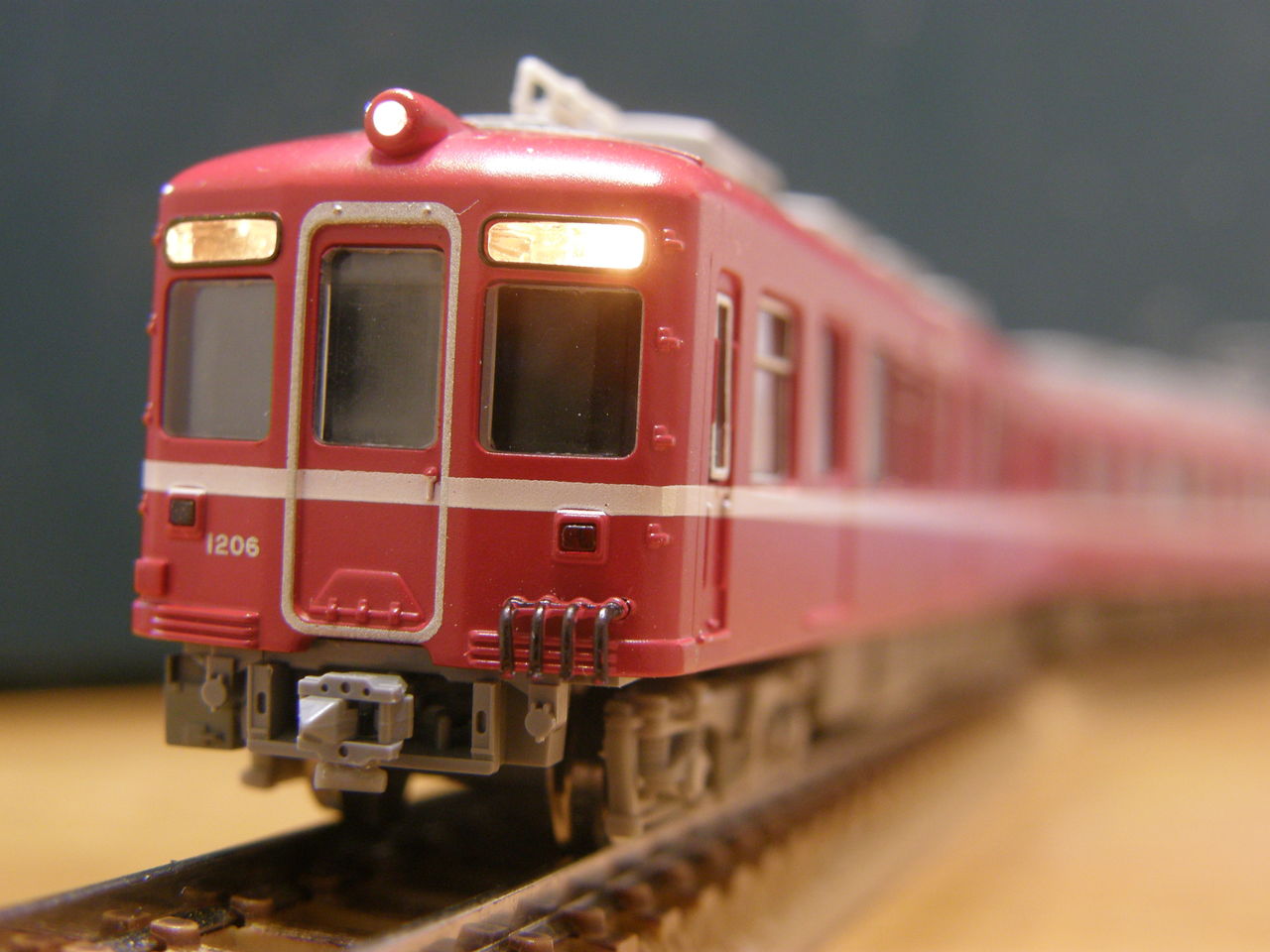 マイクロエース 「京急1000形の先頭車に、TNカプラーを装備する