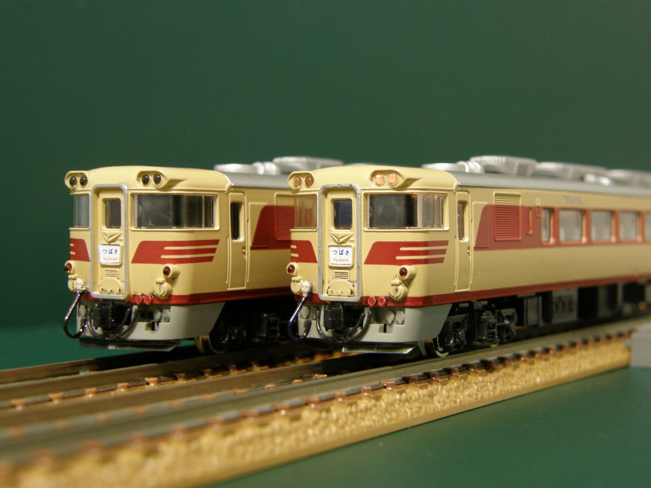 KATO「キハ82形（旧製品）」を、もうちょっとディティールアップ