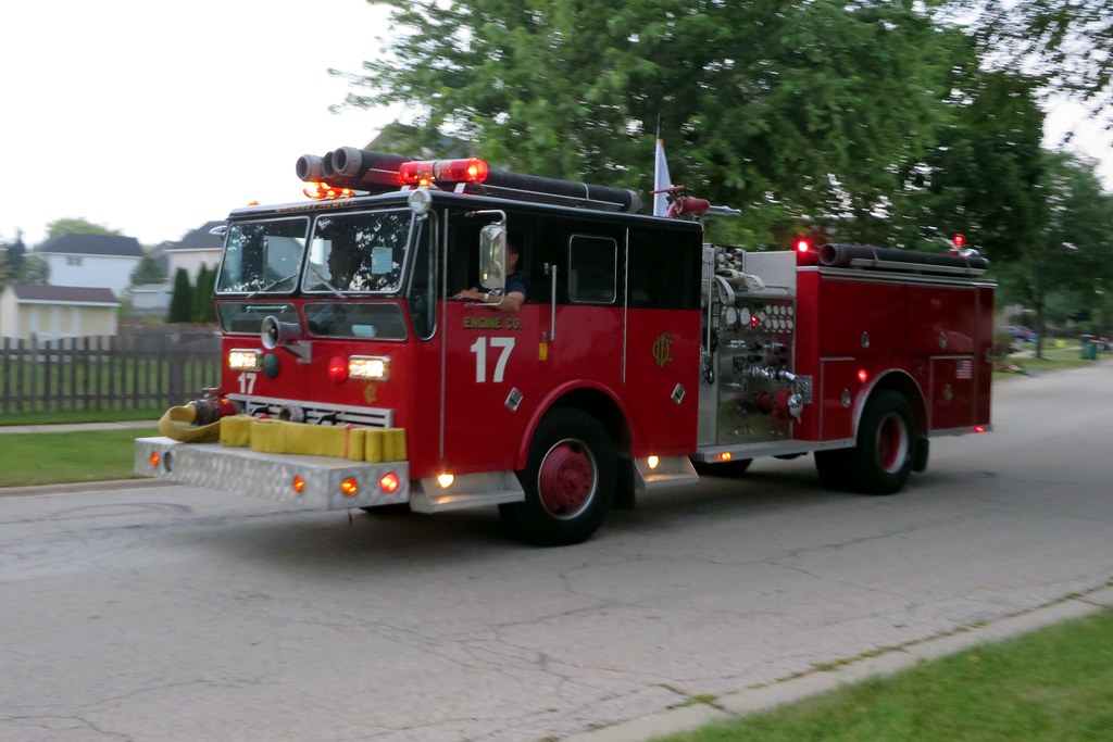 IL - Clone Backdraft Engine 17 | ex Chicago Fire Department … | Flickr