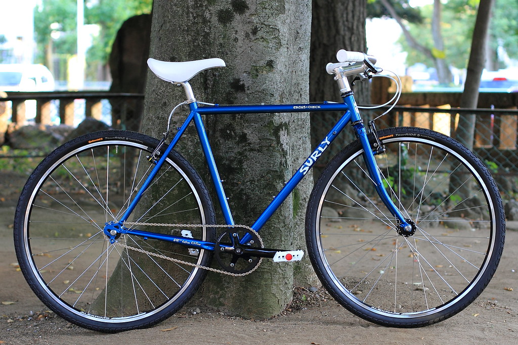 SURLY* cross-check / BUILT BY BLUE LUG - CUSTOMER'S BIKE CATALOG