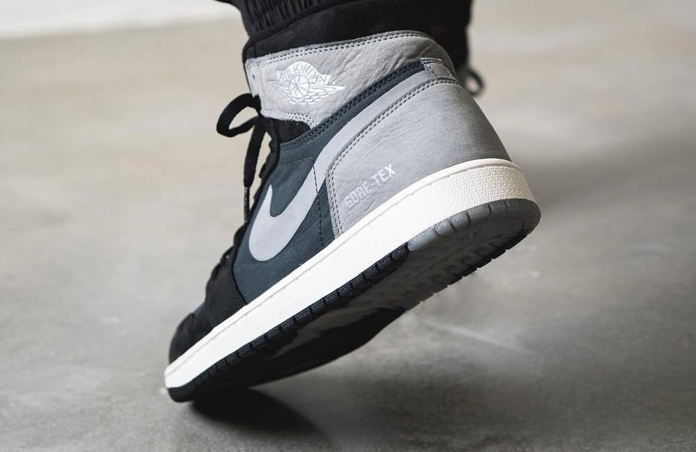 一家に一足】GORE-TEX®で武装し防水性を高めたNike Air Jordan 1