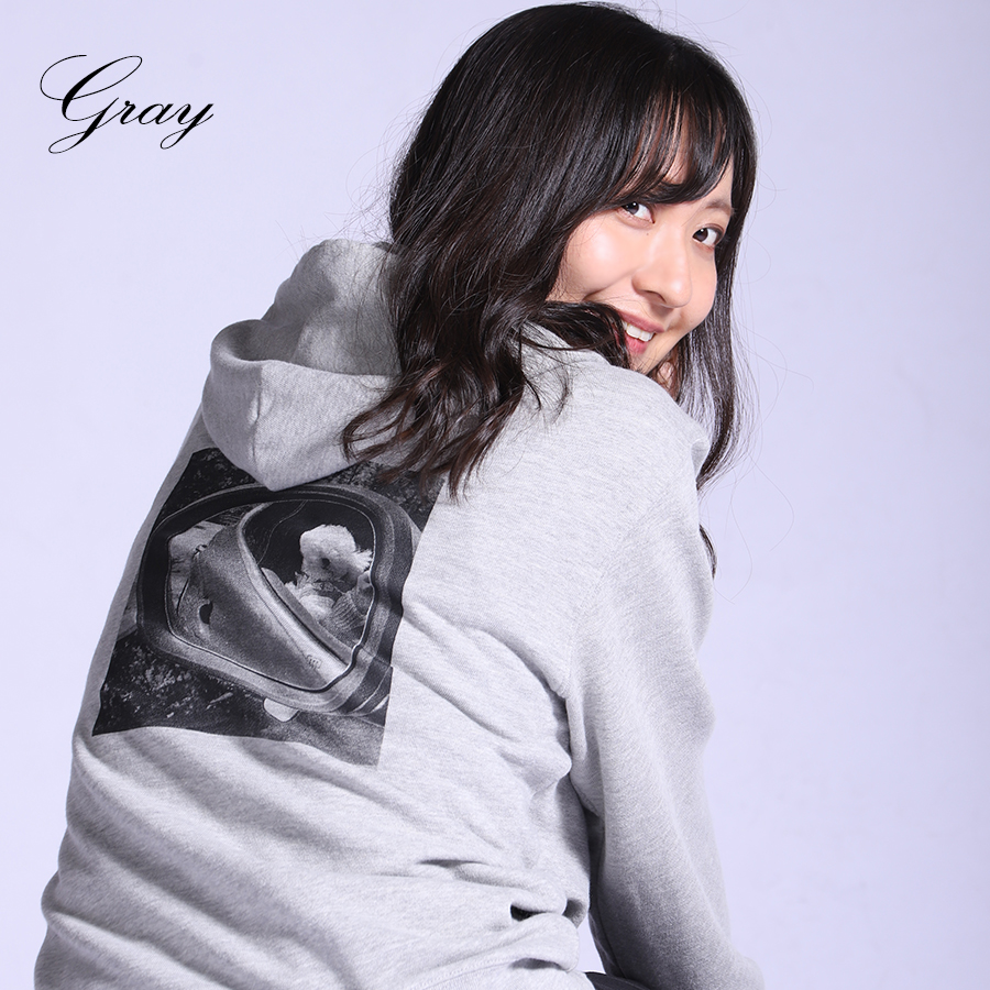 受注期間限定！上田瞳コラボ企画！コラボプルオーバーパーカー◇上田瞳