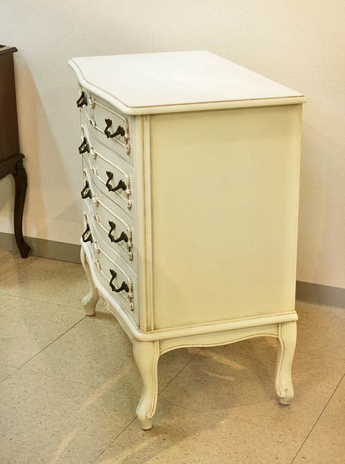 謝恩セール特価】イタリア製 輸入家具 チェスト 4段 白 ホワイト