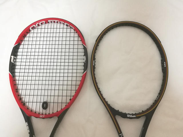 ラケットへのこだわり オリジナルカラーのPRO STAFF 6.0 85インチを