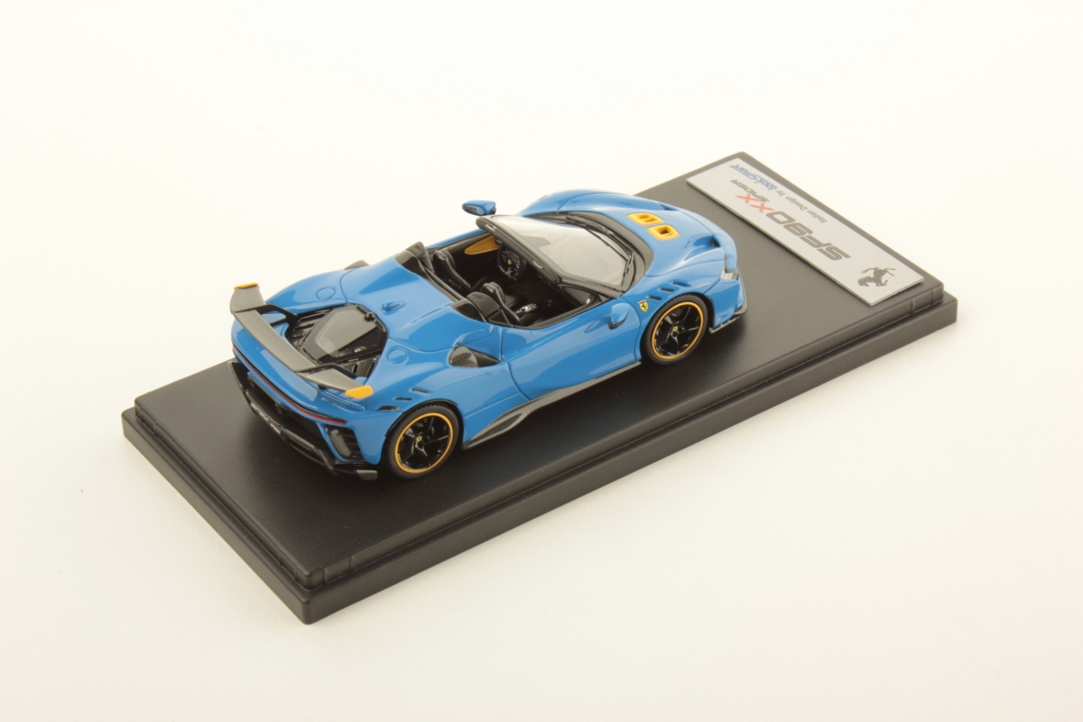 Ferrari sf90 XX Spider 1:43 - Looksmart Models