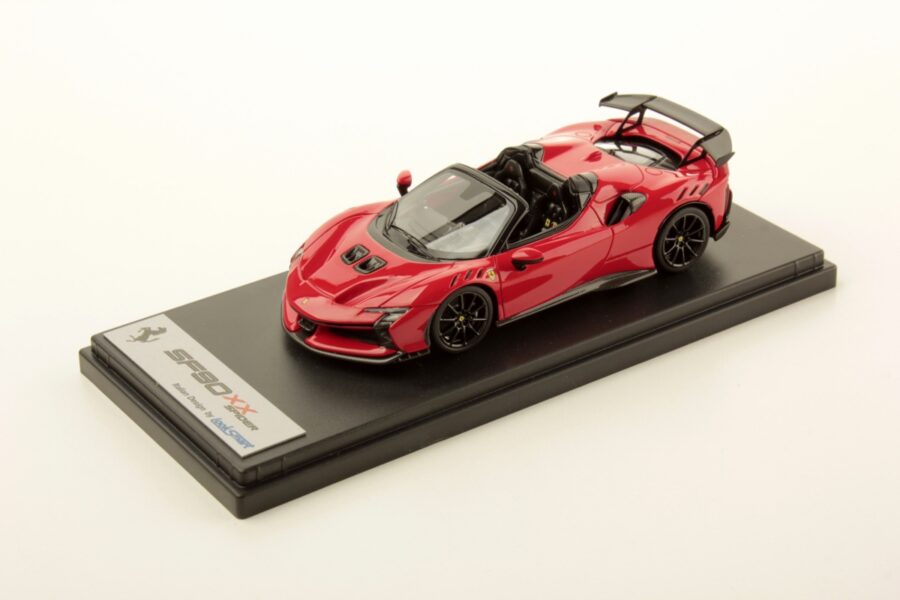 Ferrari sf90 XX Spider 1:43 - Looksmart Models