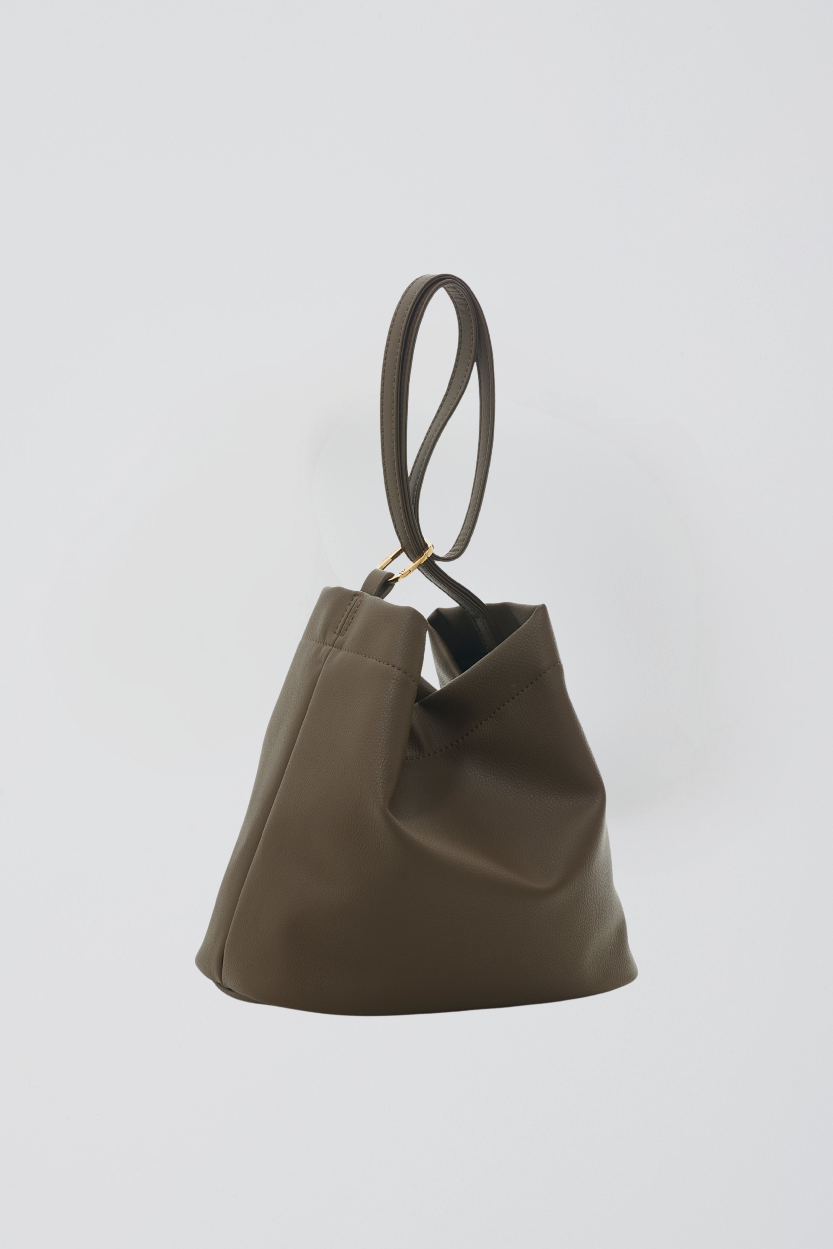 39_1bf3f4e0-43ef-4f1e-a28b-