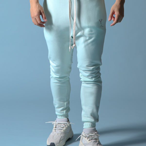 10__0008s_0002s_0000_A22A8935-