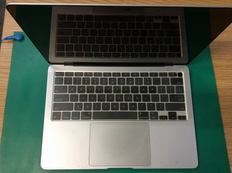 MacBook Air M1 2020 画面が映らない[液晶交換][再生部品][中古部品