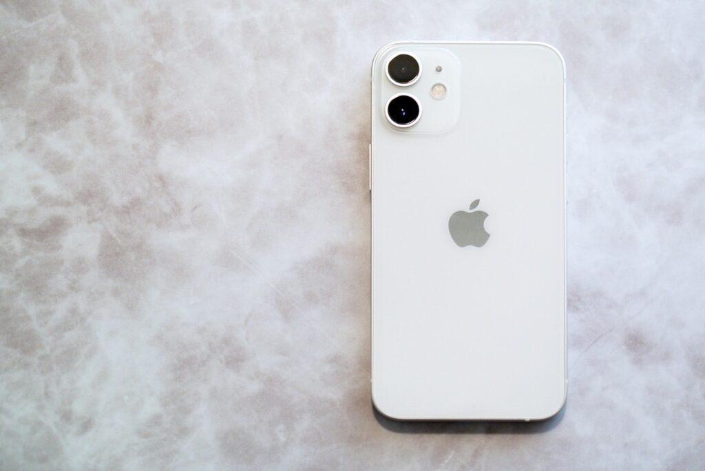 2024年】iPhone 12 mini 実機レビュー｜今でも快適に使えるか徹底検証