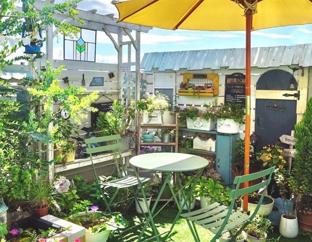 お庭が楽園に！ベランダバルコニーでガーデニングを楽しむ暮らし