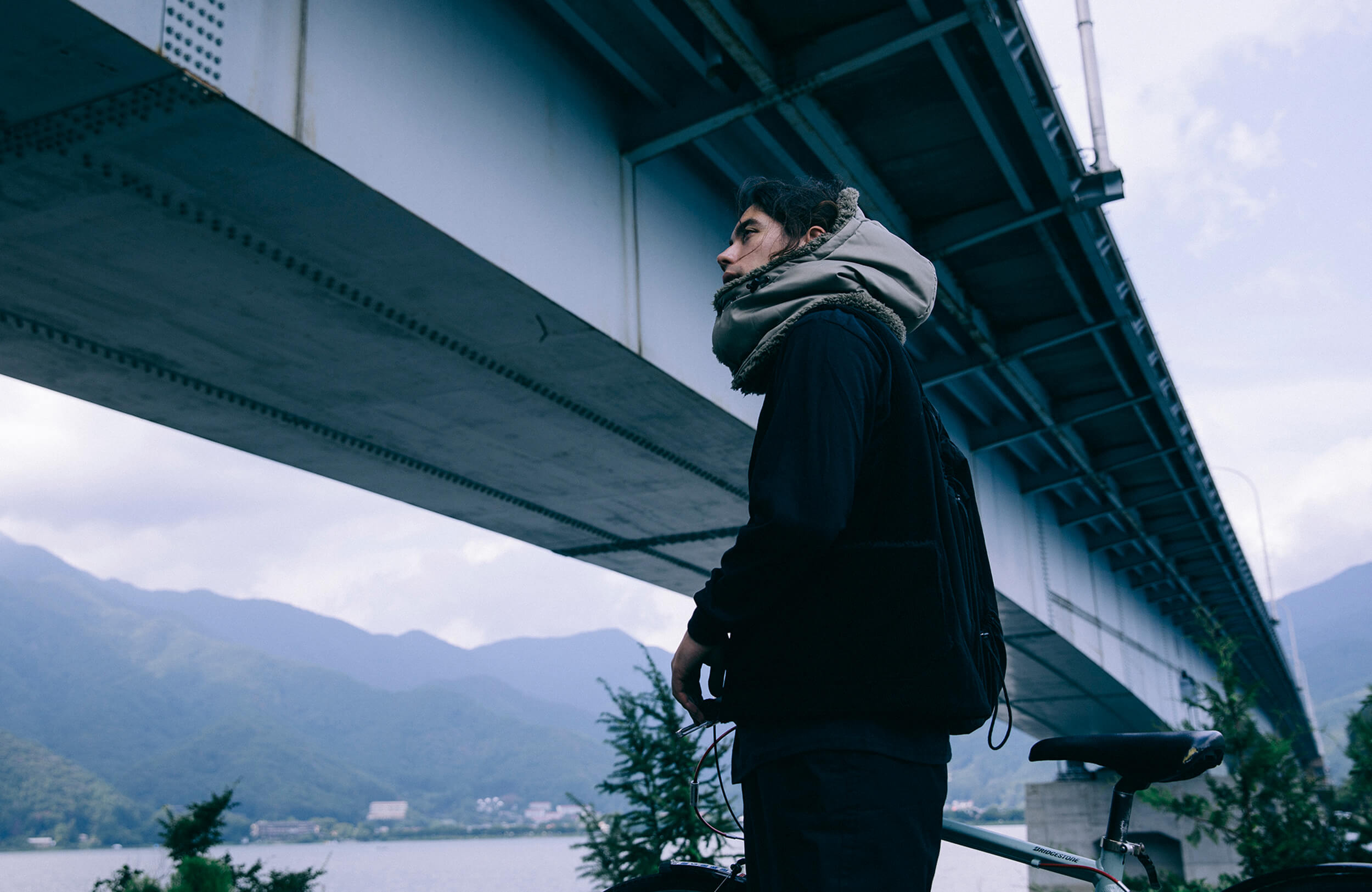 LUGHフーディ (新6層/ グラフェン)｜LUGH公式 魔法瓶ブランケット