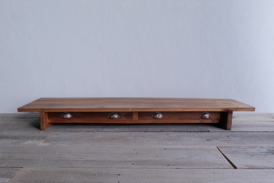 アンティークの長い裁ち台のテレビボードの通販 | ライフスタイル