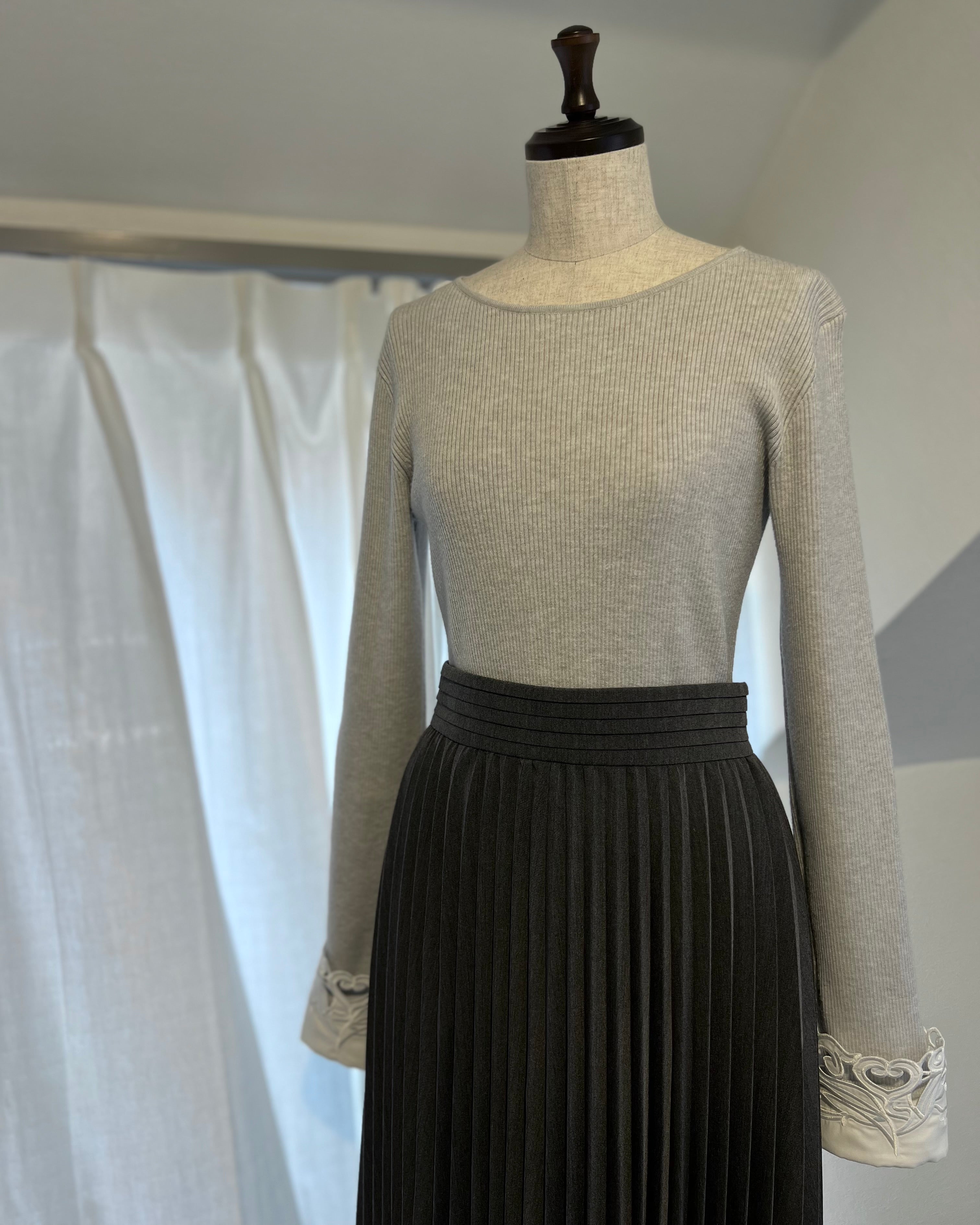 レースカフスリブニット – Maison Echelle