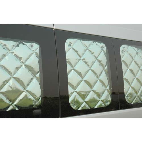 ハイエース用マルチシェード フロントセット〈フロントのみ〉