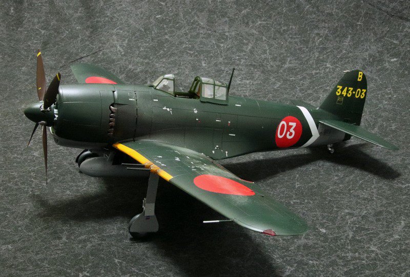 1/32川西 N1K2-J 局地戦闘機 紫電改 完成品｜艦船模型の販売する