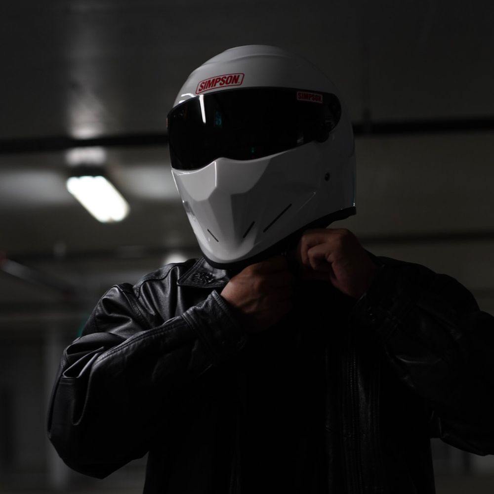 SIMPSON DIAMONDBACK ホワイト | SIMPSONヘルメット公認オンラインストア