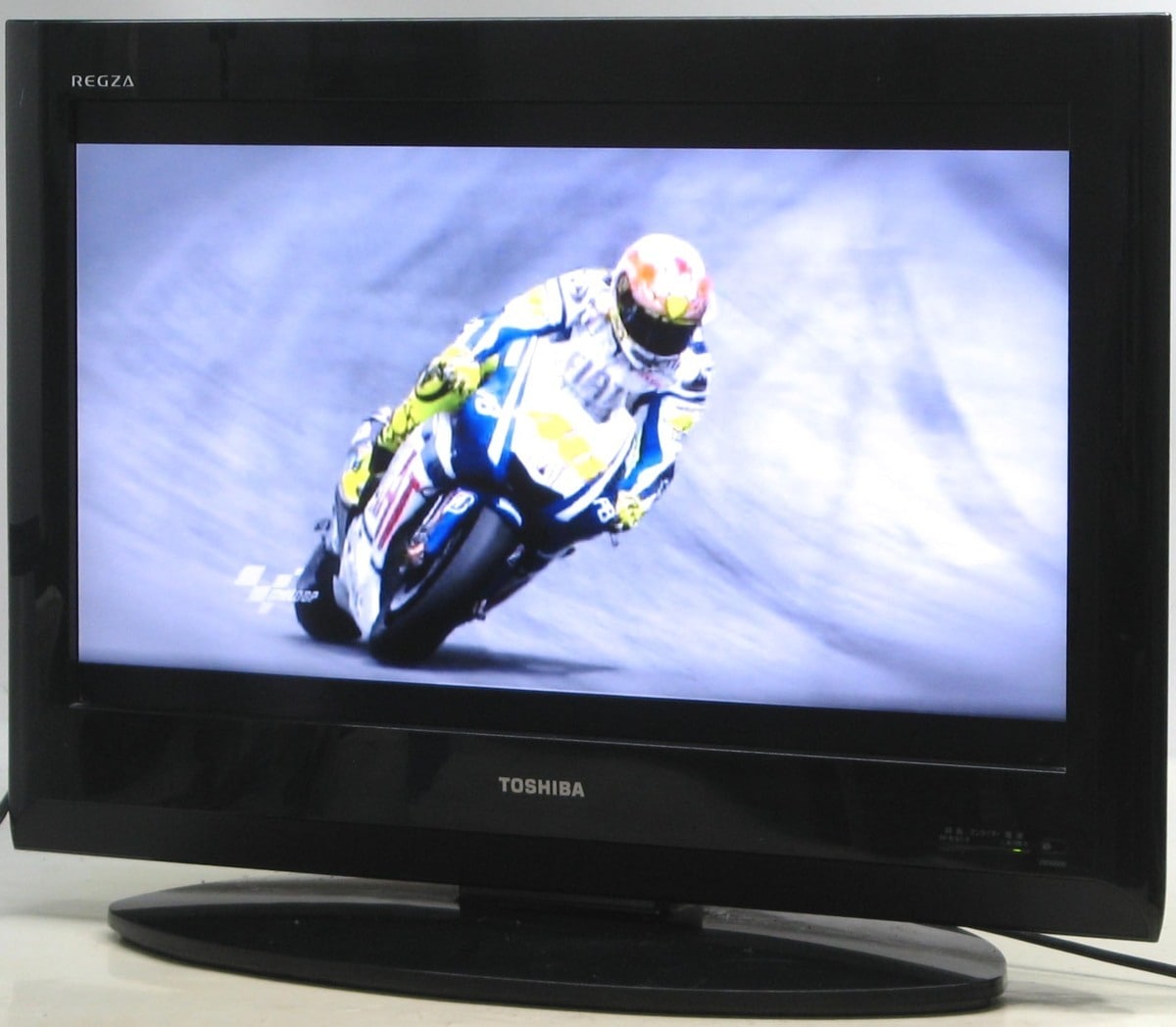 アプリ内蔵極美品 TOSHIBA 東芝 テレビ 32V34 2022年製 32型 アプリ