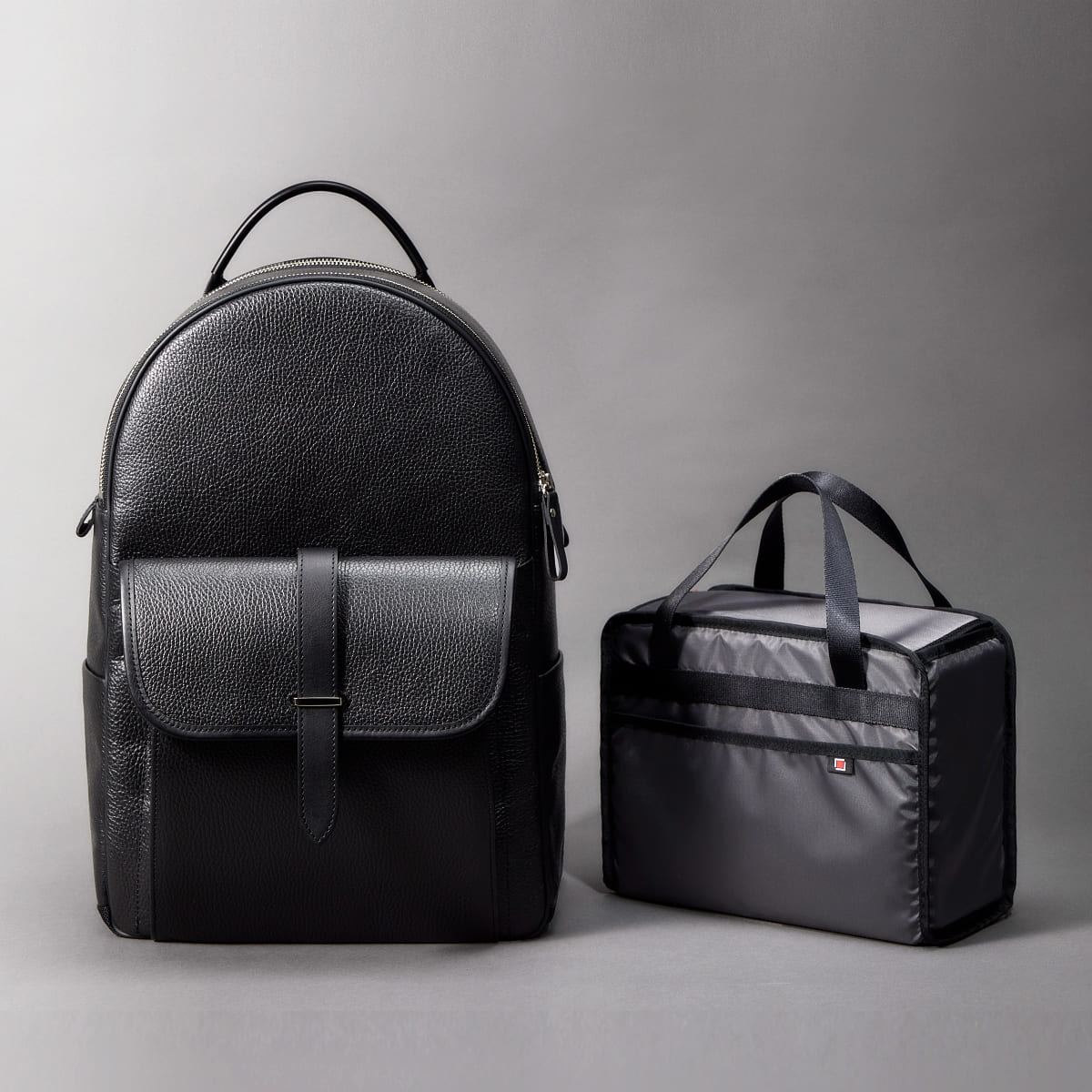 プレミアム・レザーバックパック ACAM-EX0002 | アルティザン