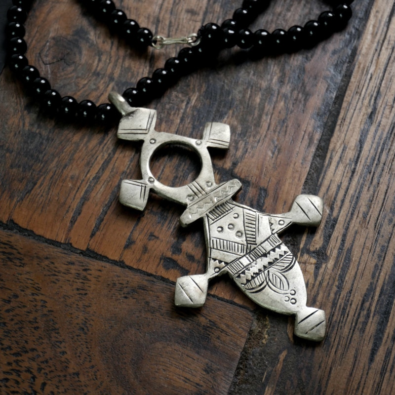 トゥアレグネックレス M 【メール便可】｜マライカ公式通販