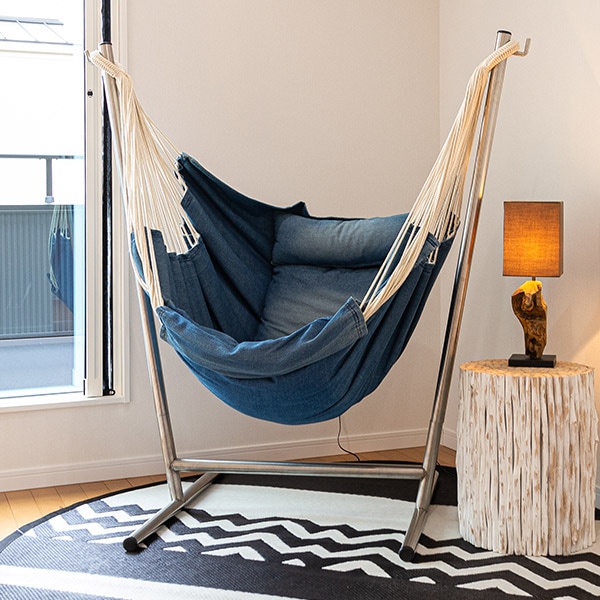 ハンモックチェア 自立式 デニムインディゴ 省スペース コンパクトで