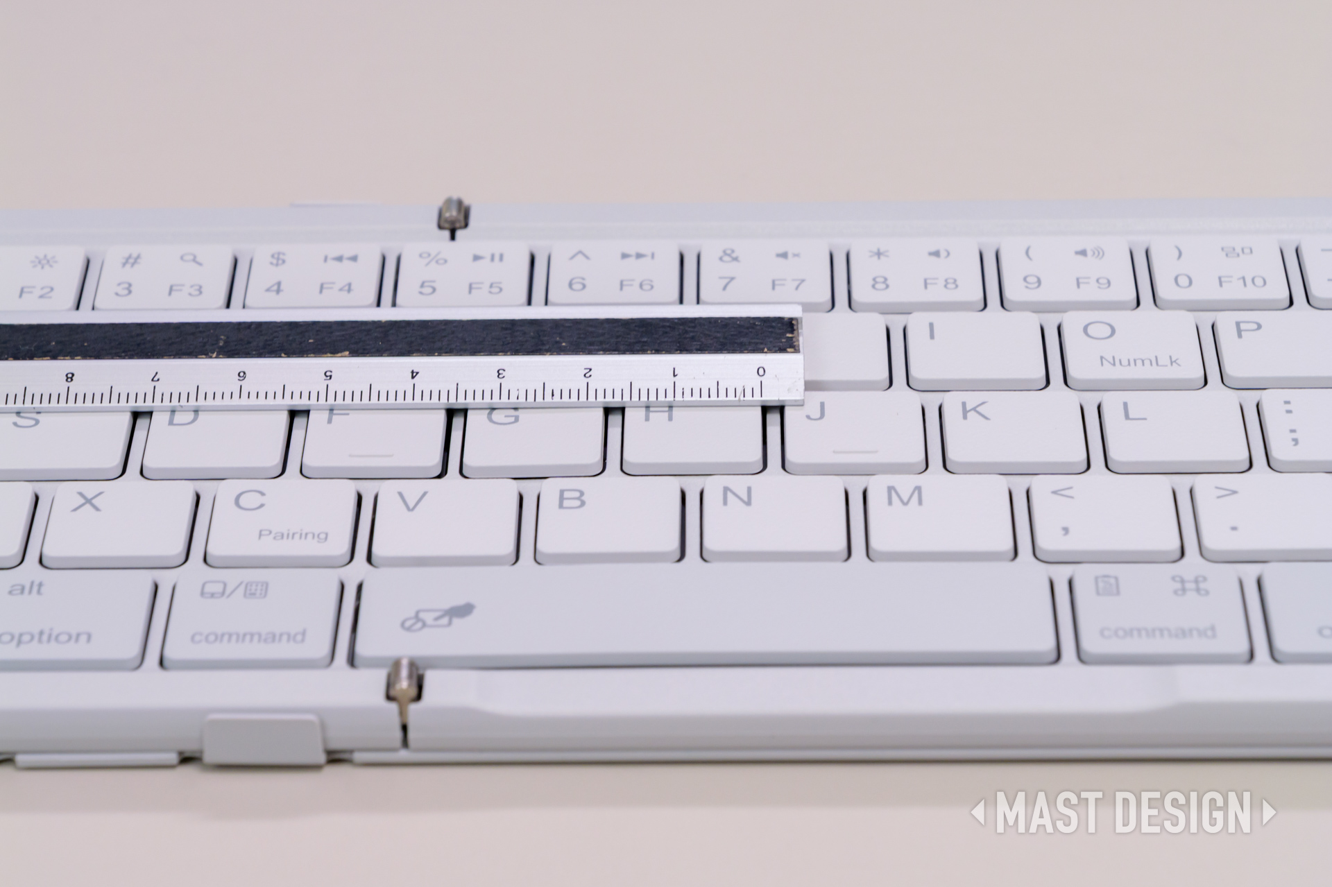 持ち運び最強の折りたたみキーボード「NILLKIN Cube Pocket」レビュー