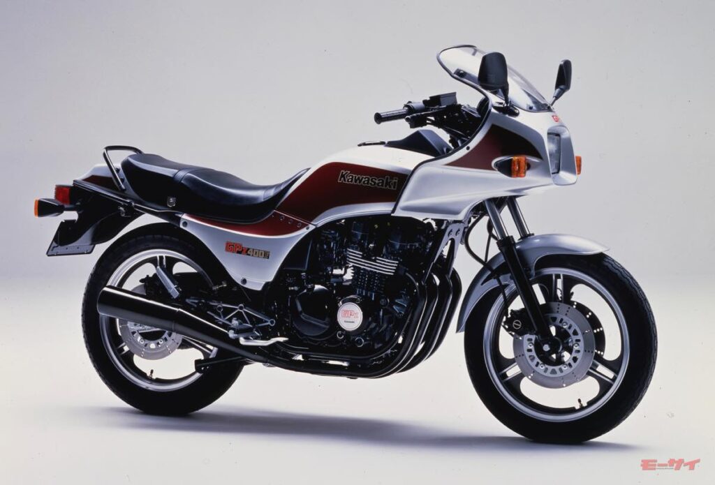画像ギャラリー】「Z400FXからゼファーまで」カワサキDOHC空冷4発の
