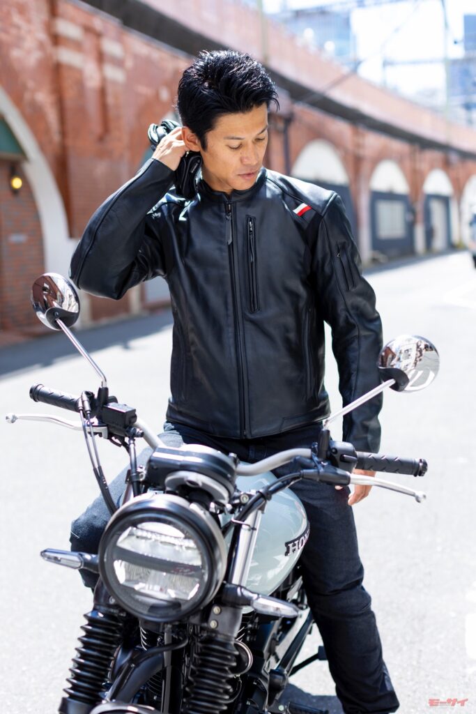 長きにわたり支持され続けるクシタニの上質かつ高機能な革ジャン