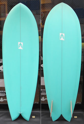 カツカワミナミサーフボード