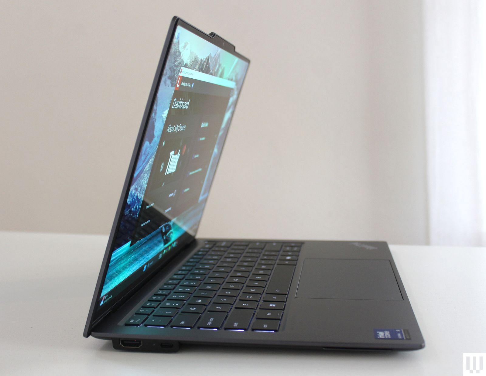 Lenovo ThinkPad X9 14 Aura Edition Review: No More TrackPoint | WIRED