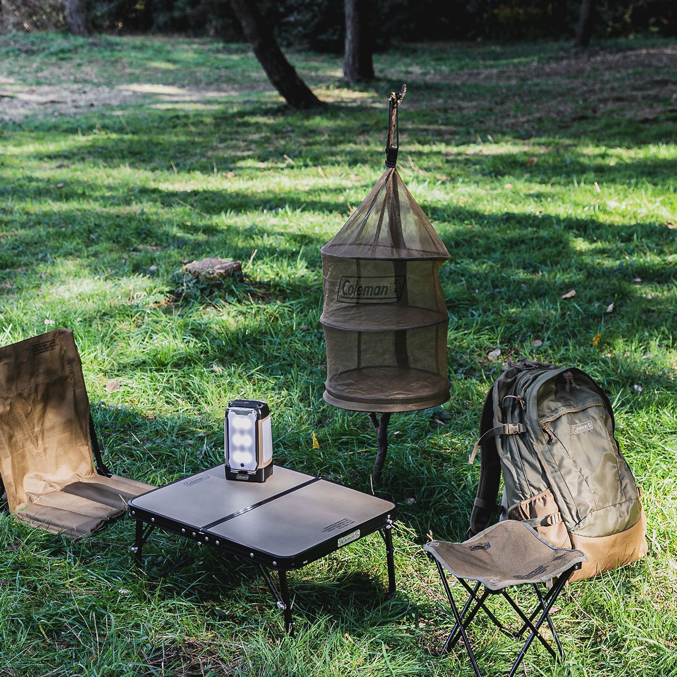 コールマン×アーバンリサーチの新作は、ミニテーブルやドライネットが