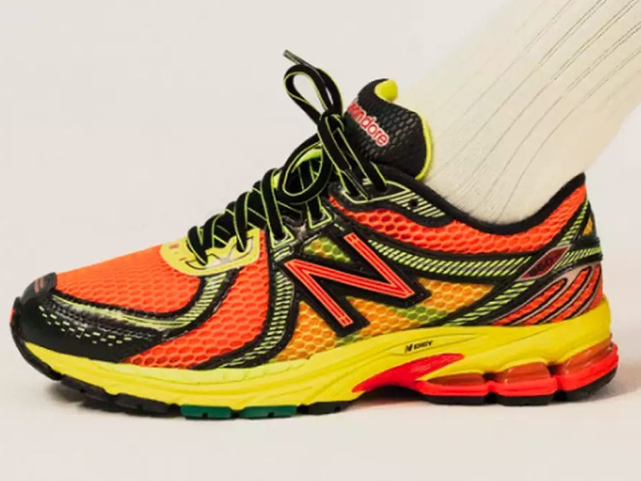 ニューバランス×エメ レオン ドレの新作「860v2」は、大胆で活気